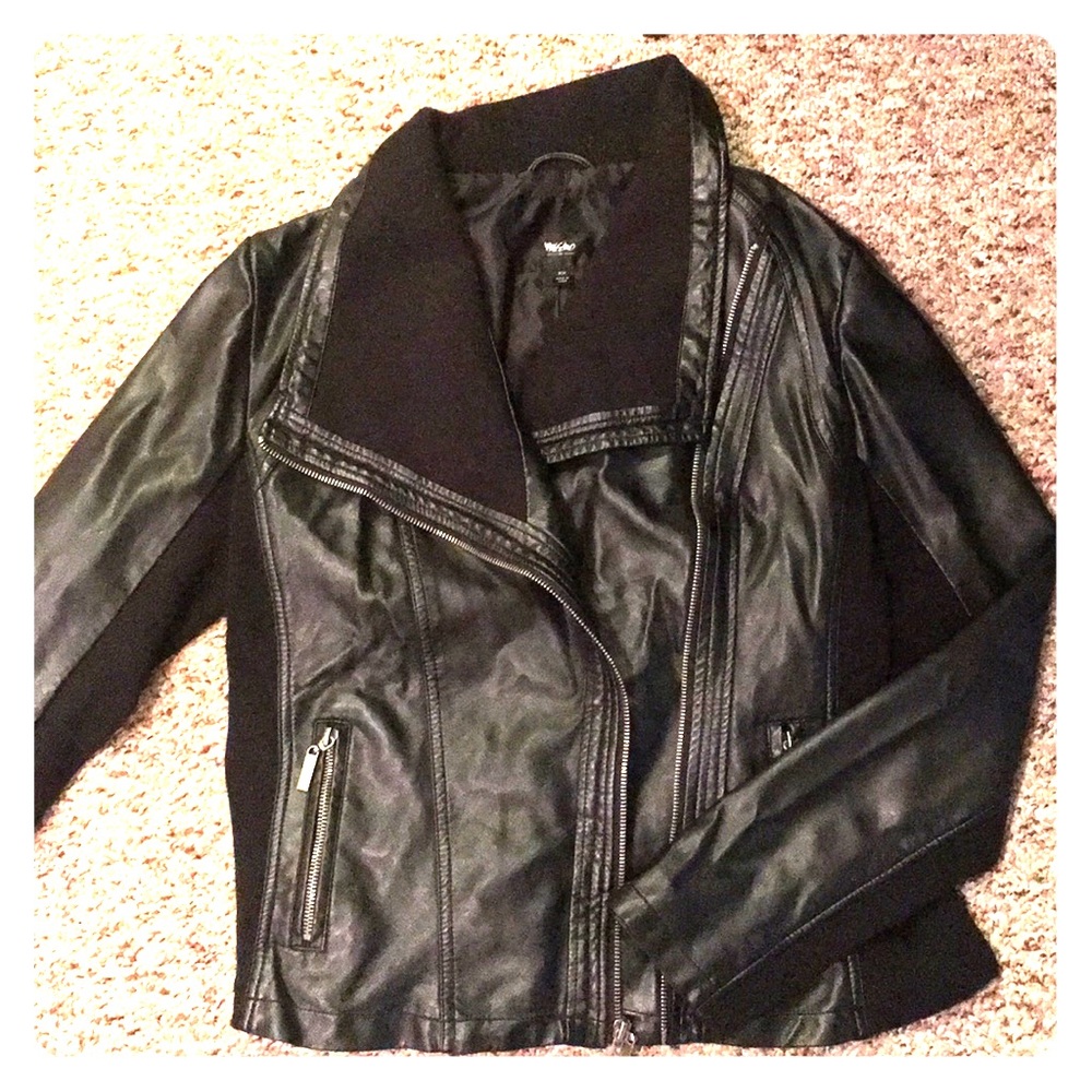 Mossimo Women’s Leather Jacket, Size Medium